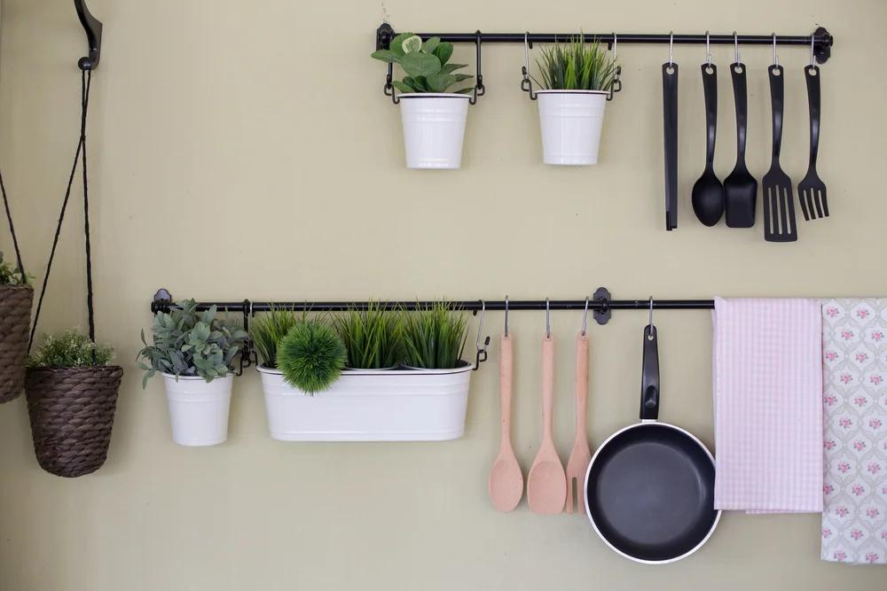Ikea inventa la mesa isla de cocina: tiendes ollas y sartenes y va